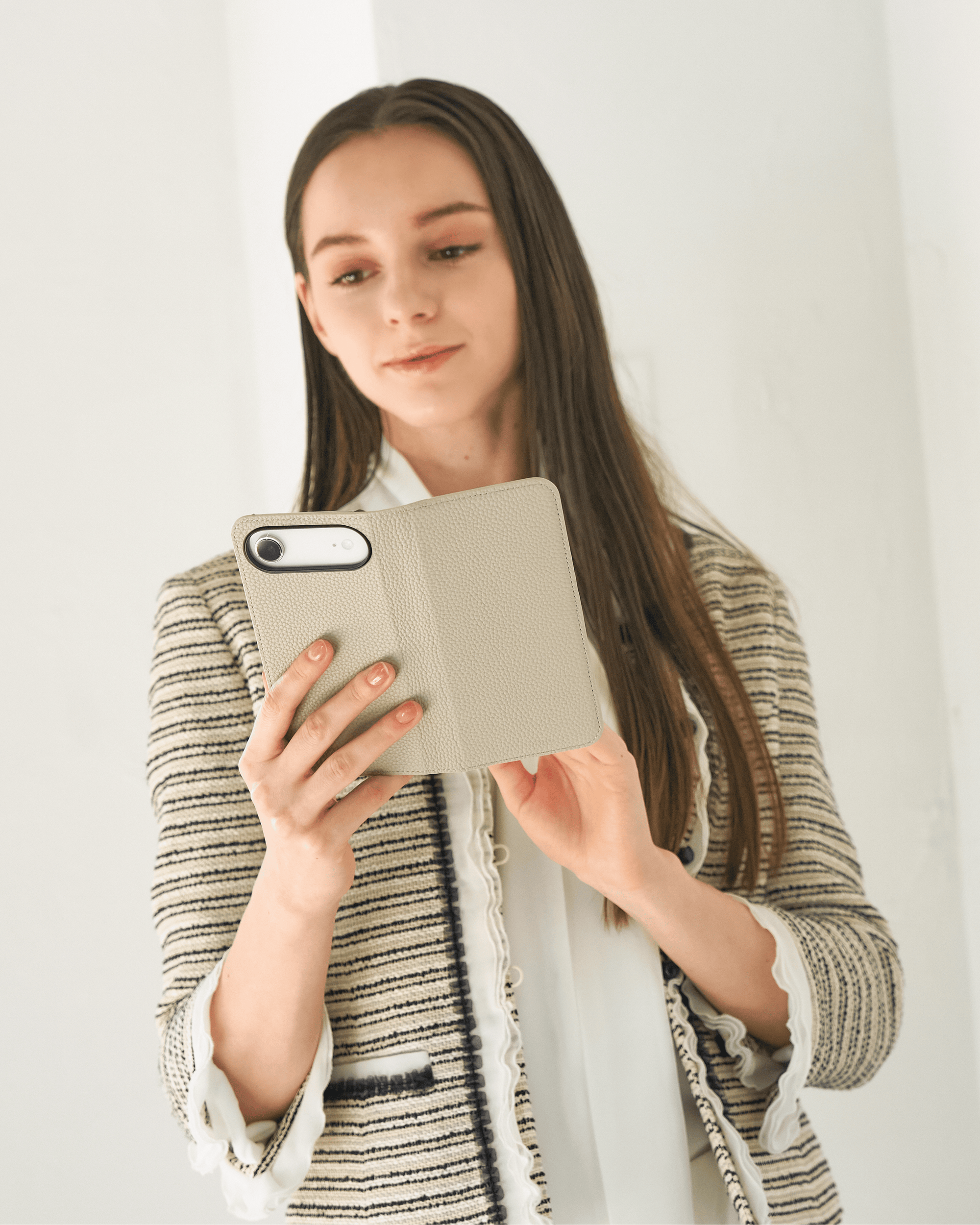 公式サイト】PORTÈ BONHEUR（ポルト・ボヌール）| 本革のスマホケース